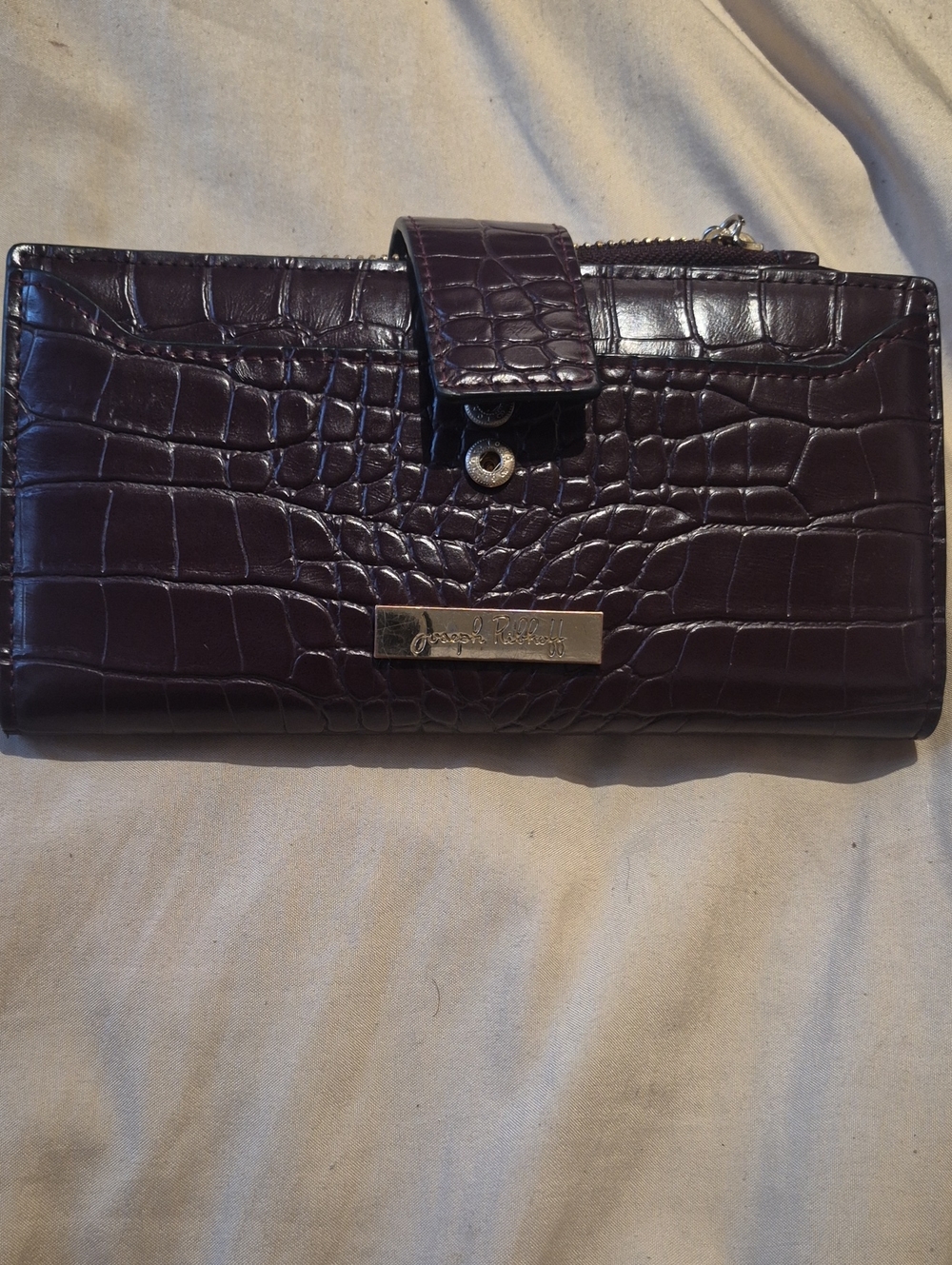 Joseph Ribkoff Croc-Embossed Wallet in Deep  Dark Purple